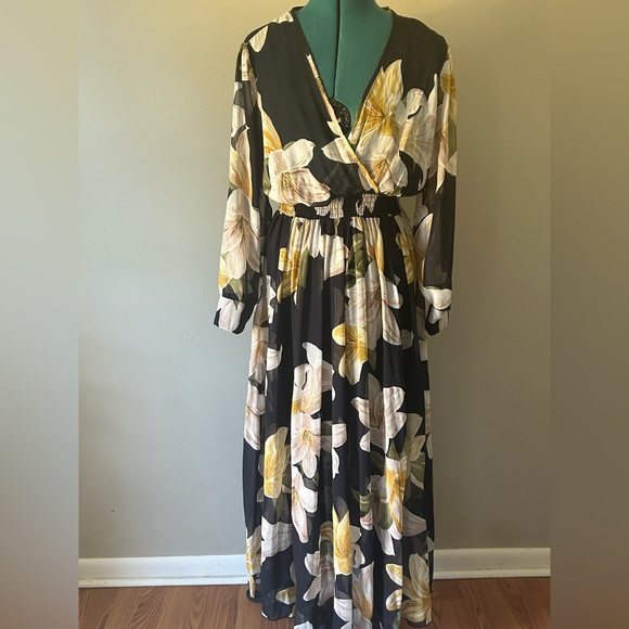 Navy blue dress with floral designs see through from the knees to bottom & chest - Picture 1 of 3